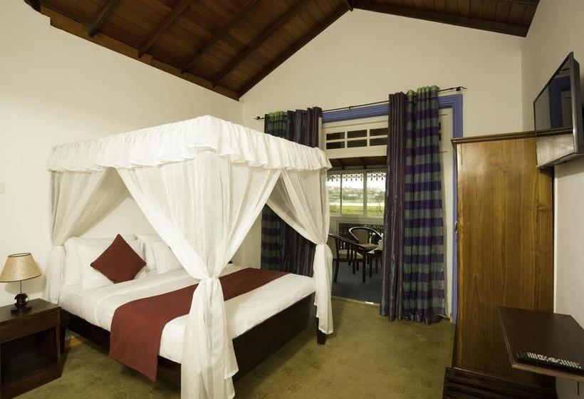 בית מלון כפרי Villa By Camellia