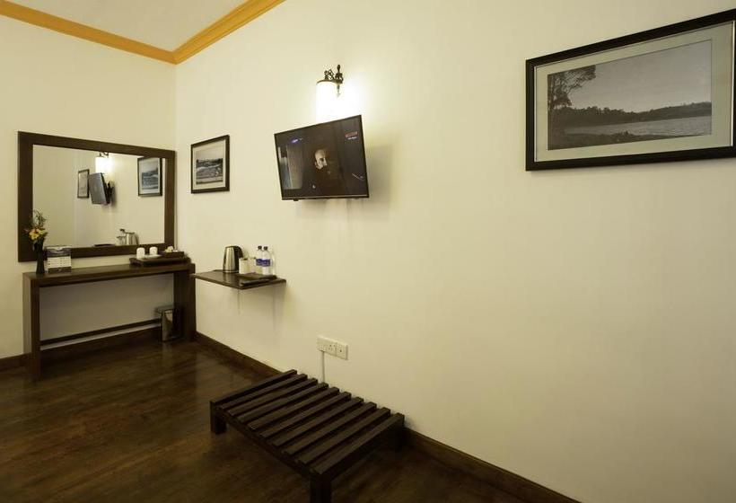 בית מלון כפרי Villa By Camellia