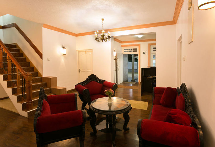 בית מלון כפרי Villa By Camellia