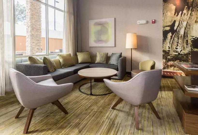 Hotelli Courtyard By Marriott Fayetteville Fort Liberty   Spring Lake