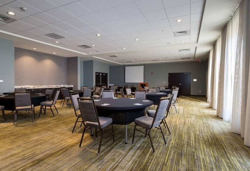 Otel Courtyard By Marriott Fayetteville Fort Liberty   Spring Lake