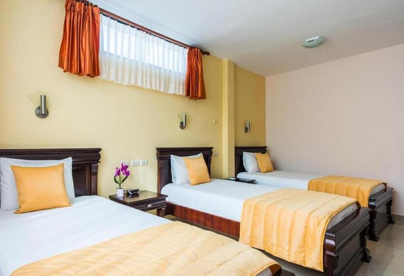 בית מלון כפרי Flamingo