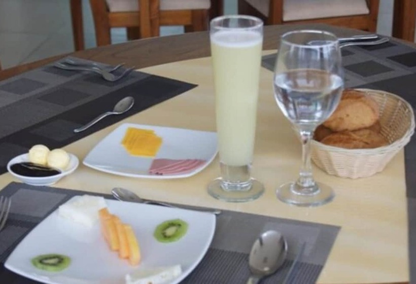 בית מלון כפרי Flamingo