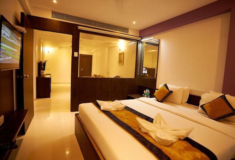 ホテル Golden View