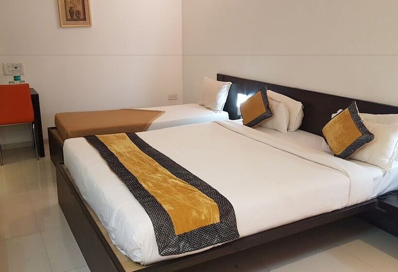 ホテル Golden View