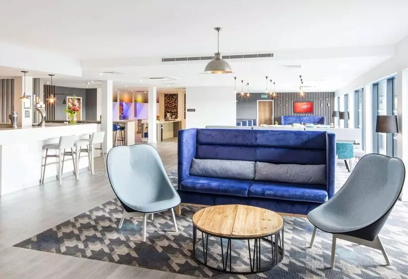 Hotelli Hampton By Hilton Humberside Airport
