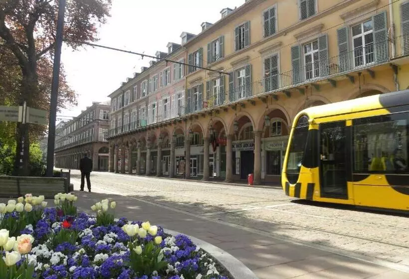 Hotelli Ibis Styles Mulhouse Centre Gare
