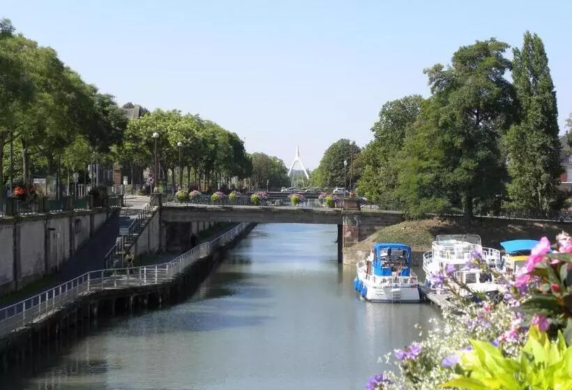 Hotelli Ibis Styles Mulhouse Centre Gare