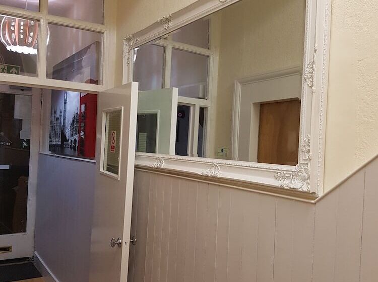 Kings Cross Hotel London