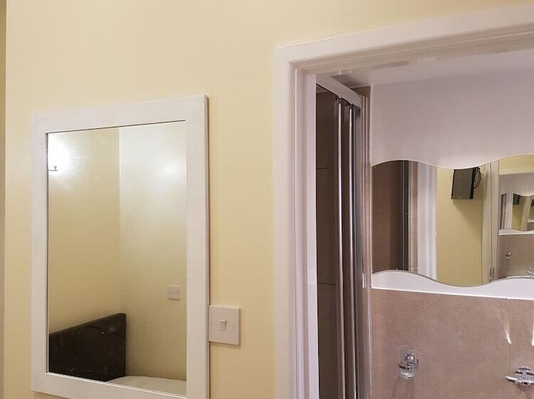 Kings Cross Hotel London