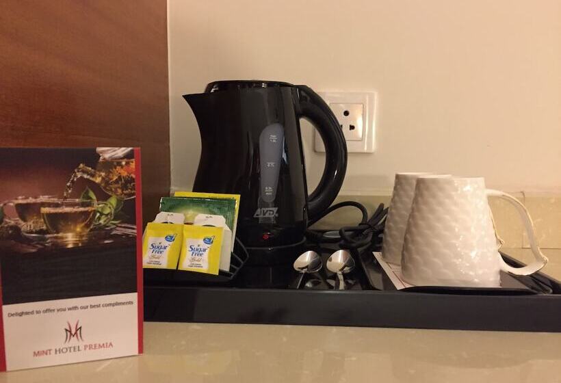 Mint Hotel Premia Chandigarh, Zirakpur