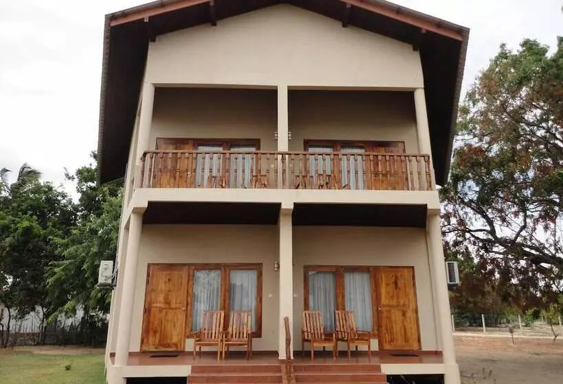 Hotel Naaval