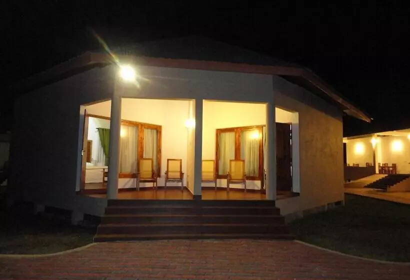 Hotel Naaval