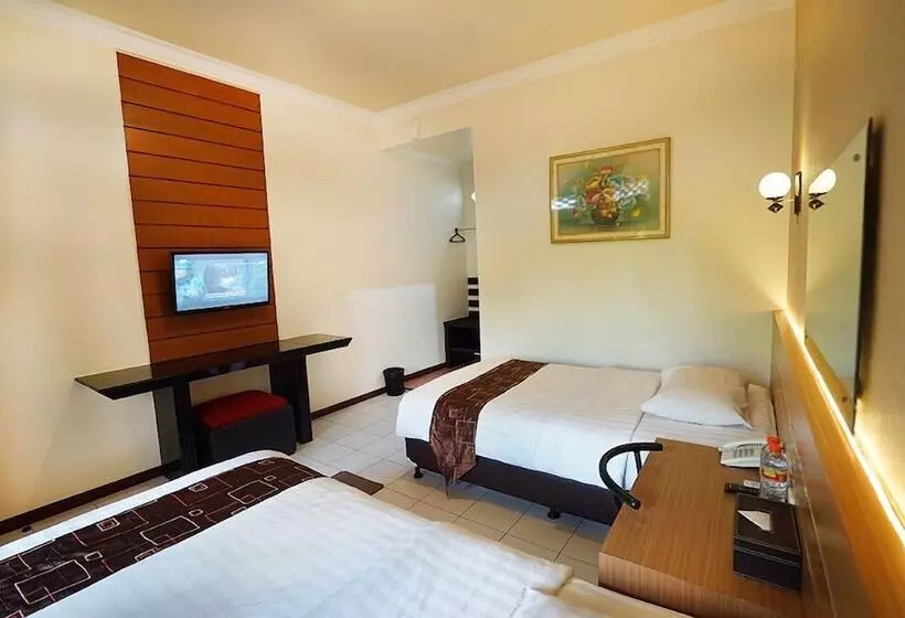 Hotel Patria Plaza