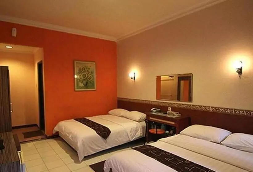 Hotel Patria Plaza