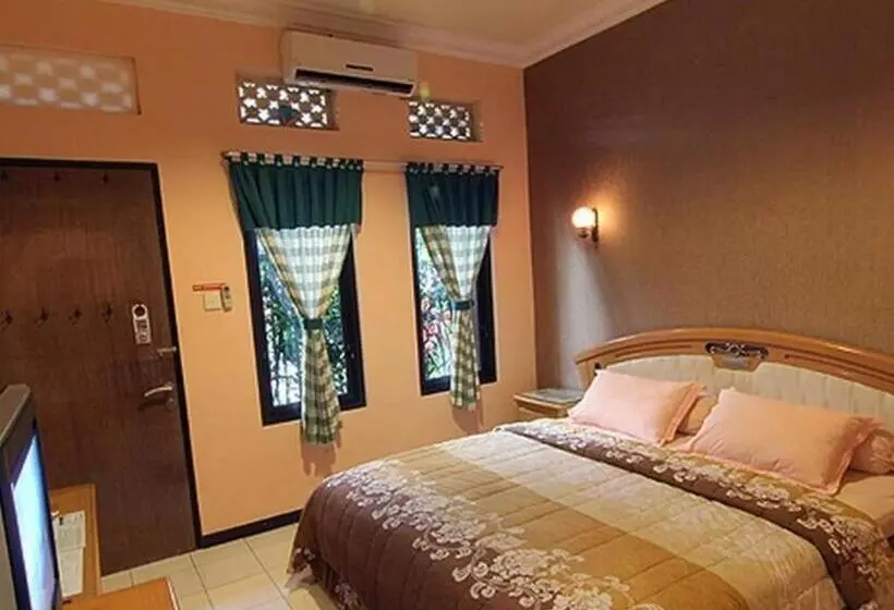 Hotel Patria Plaza