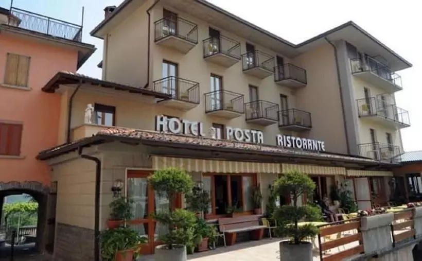 ホテル Ristorante Posta