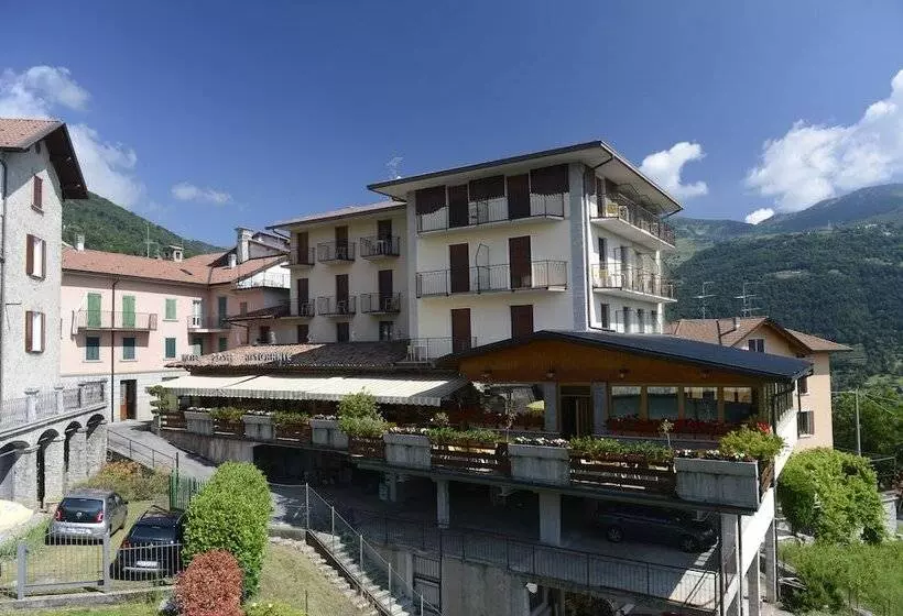 ホテル Ristorante Posta