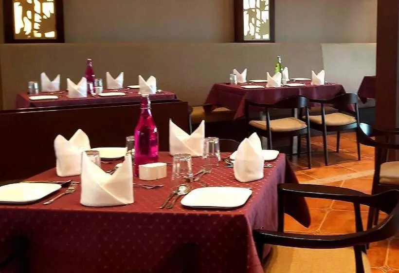 Hotelli Purple Palms Resort & Spa