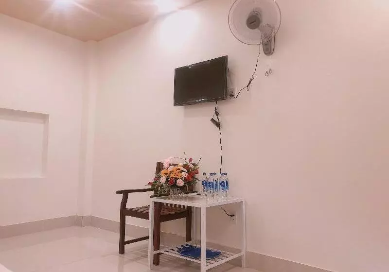 هتل The Lam Homestay