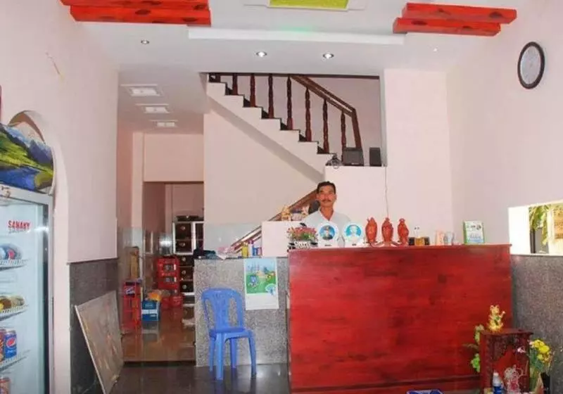 هتل The Lam Homestay