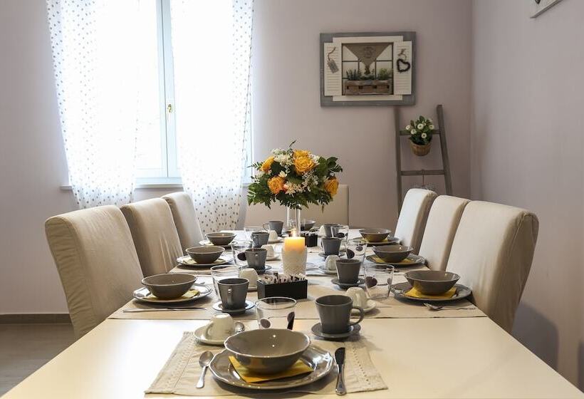 La Vecchia Tenenza B&b