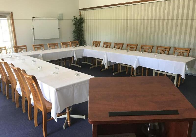 모텔 Chinchilla Great Western Motor Inn