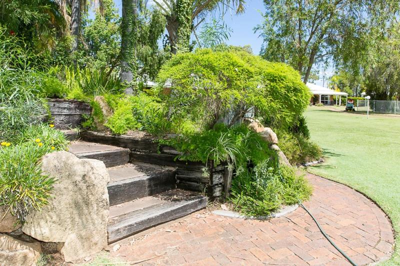 모텔 Chinchilla Great Western Motor Inn