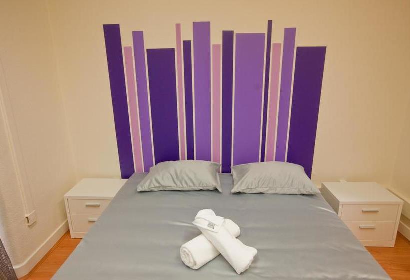 Tagus Royal Residence  Hostel