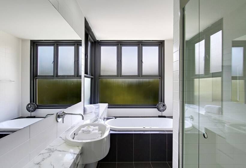 The Butter Factory Byron Bay