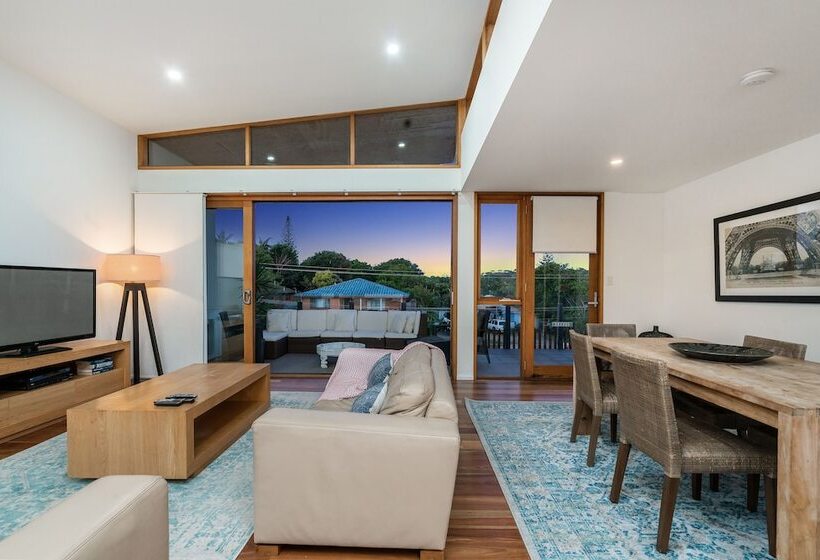 The Butter Factory Byron Bay