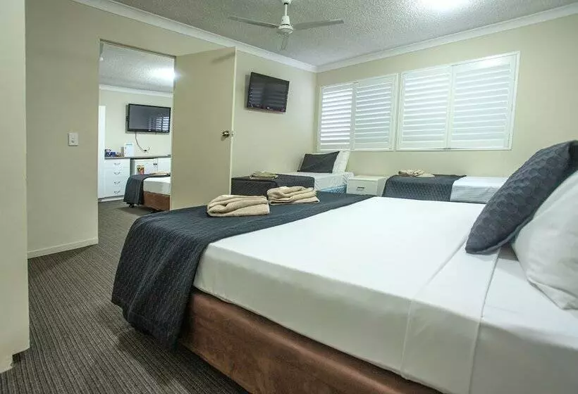 Tropicana Motel