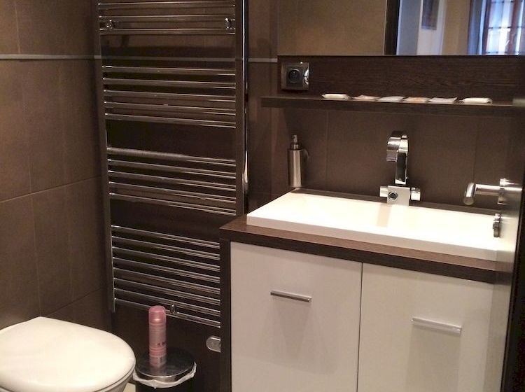 Suites Coronell d'En Vila