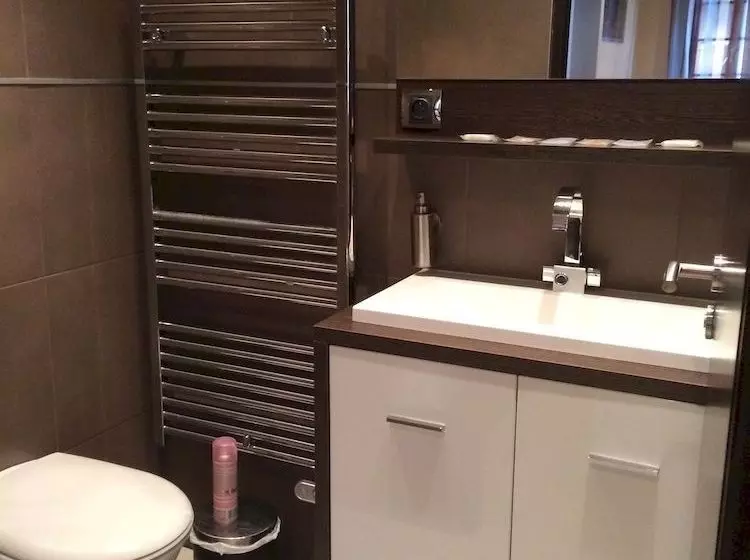 Suites Coronell d'En Vila