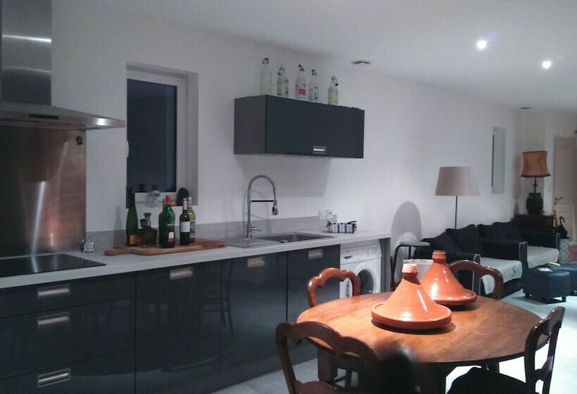 مبيت وإفطار Etoile D Euria