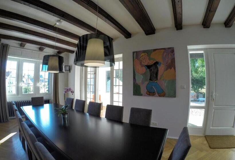 민박 La Villa Du Coteau