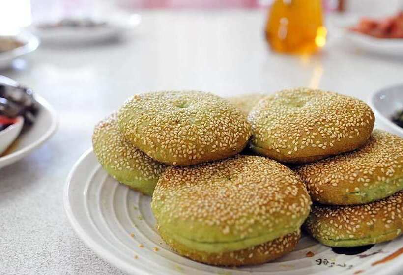 تختخواب و صبحانه Taijing