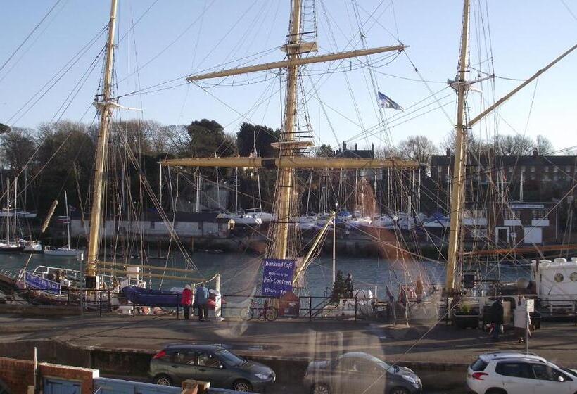 민박 The Anchorage