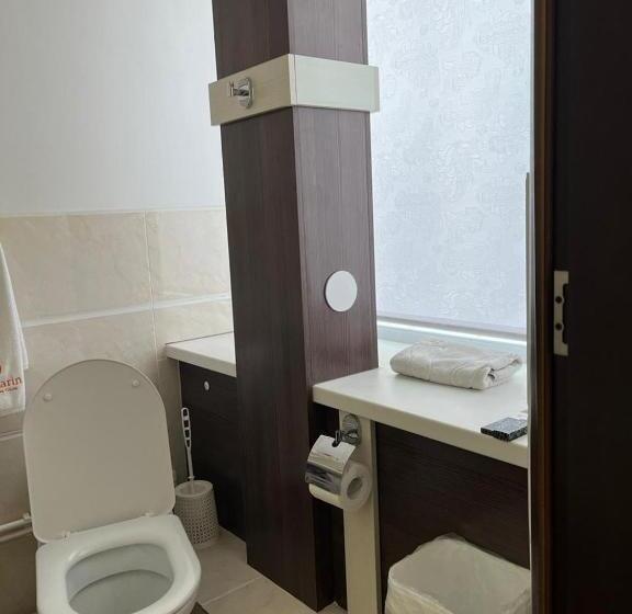 هتل & Fitness Center Mandarin