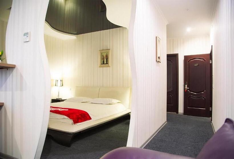 هتل & Fitness Center Mandarin