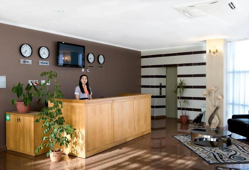 هتل & Fitness Center Mandarin