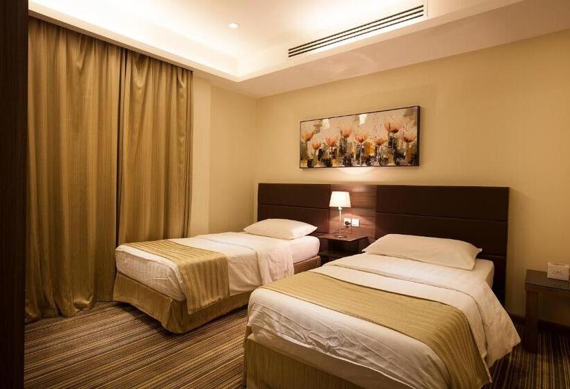 Grand Lily Hotel Suites