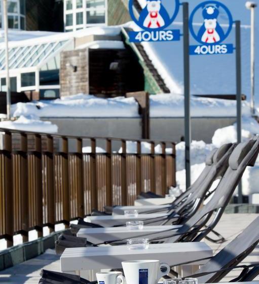 هتل Hôtel Des 4 Ours