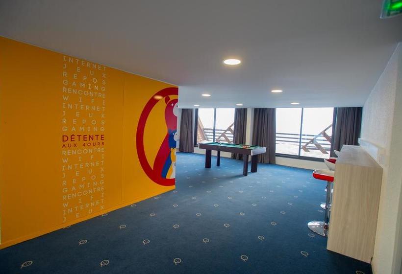 هتل Hôtel Des 4 Ours