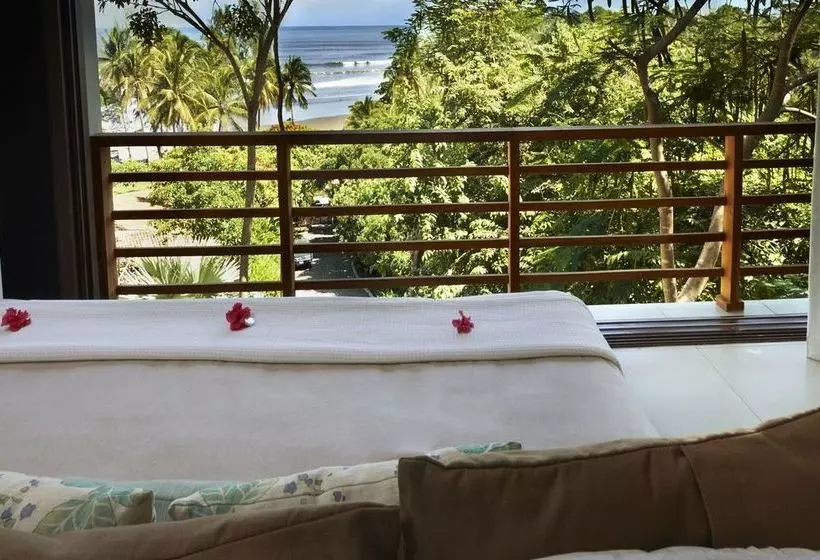 ホテル Las Flores Resort
