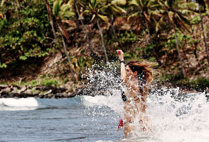 酒店 Las Flores Resort