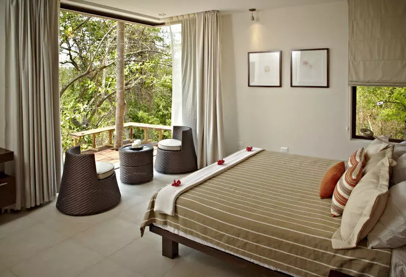 ホテル Las Flores Resort