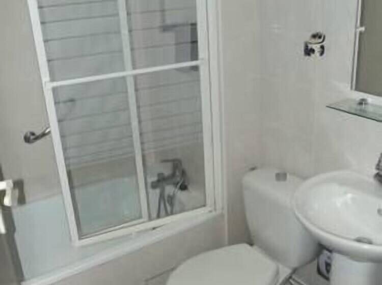 בית מלון כפרי Hôtel Restaurant Le Hauteville