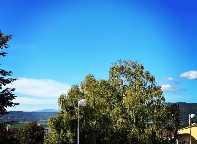 Hotelli Le Midi Clermont Cournon