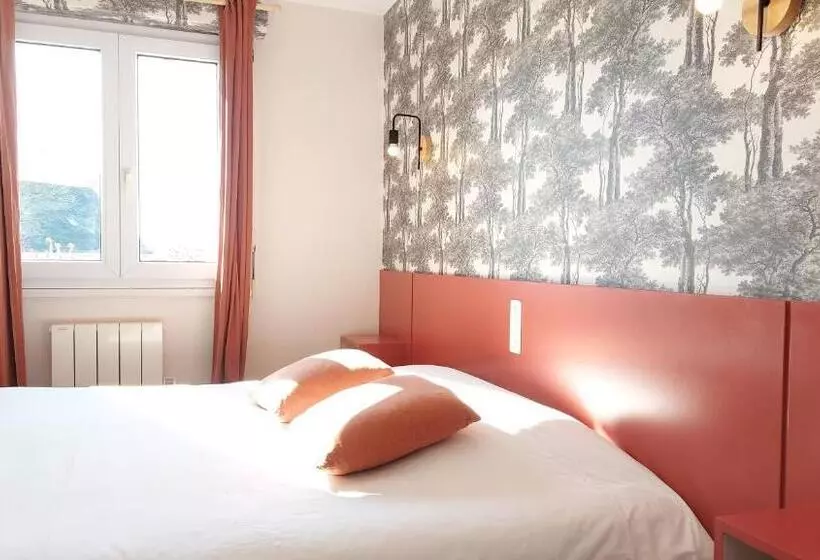 ホテル Logis Hôtel Vannes Nord Le Clos Des Hortensias